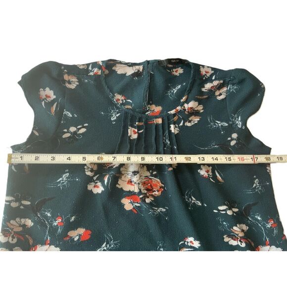 Fun 2 Fun Dark Green Floral Scoop Neck Polyester Womens Blouse Size Medium - Picture 12 of 13